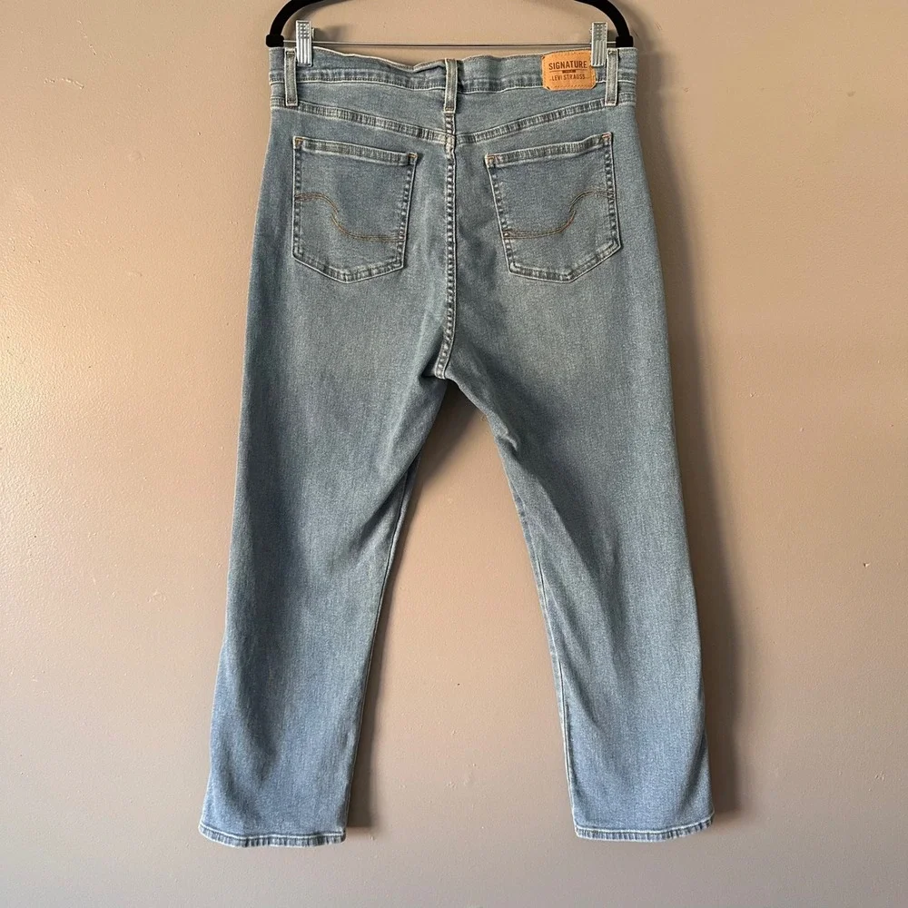 Levi Jeans Heritage High-Rise Straight Light‎ Wash Jeans